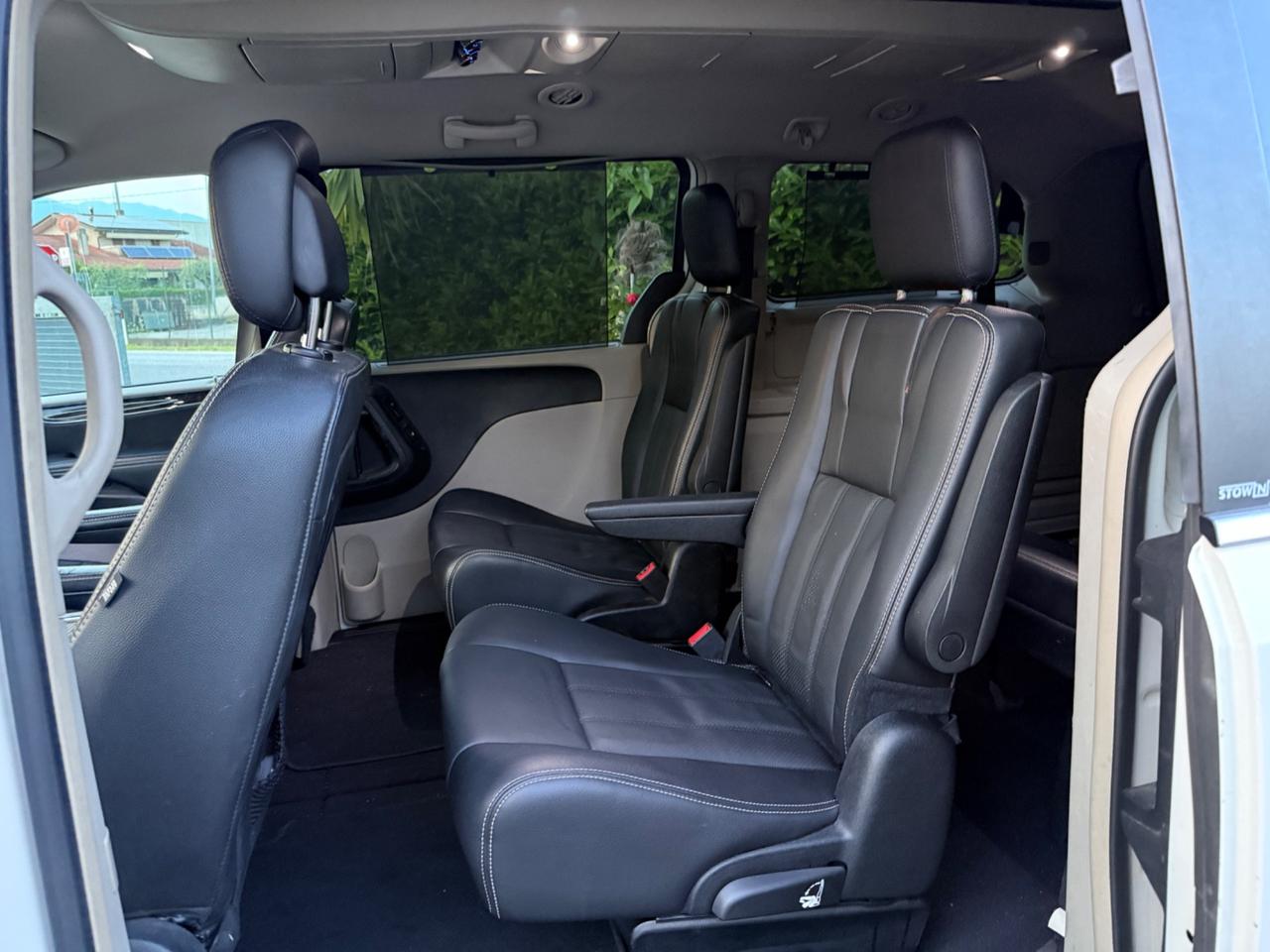 Lancia Voyager 2.8 163 CV Platinum Full Optional