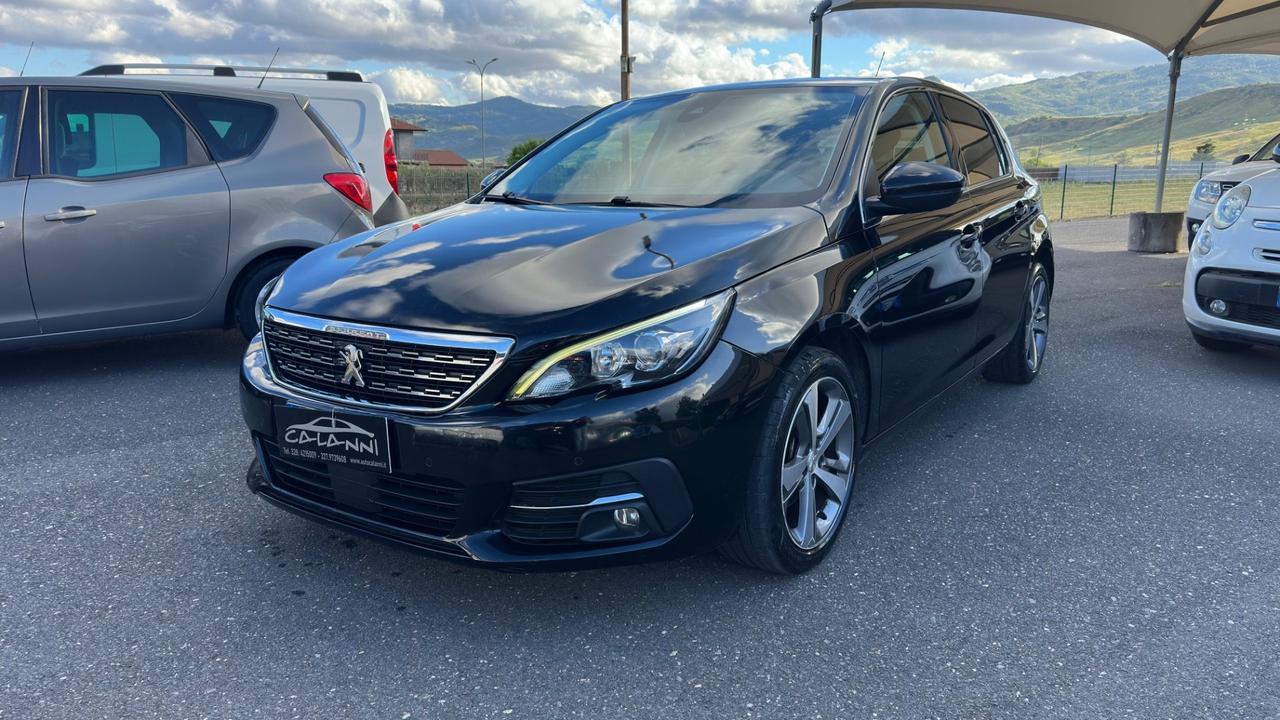 Peugeot 308 BlueHDi 130 S&S Allure