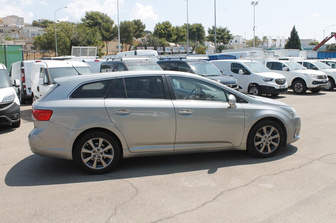 Toyota Avensis 2.0 D-4D Wagon Lounge OCCASIONE