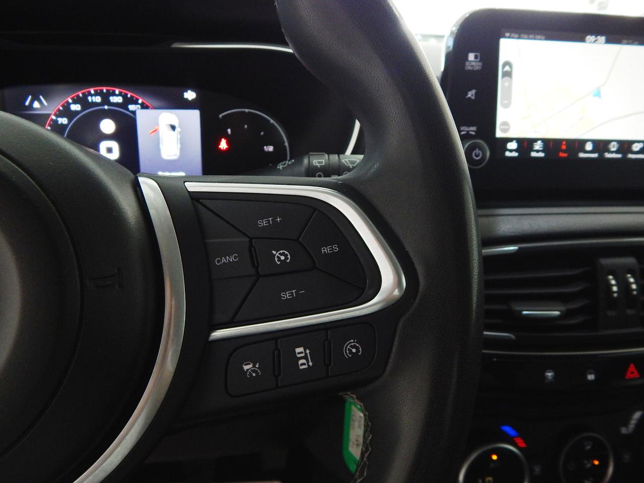 Fiat Tipo 5p 1.6 mjt Cross S&S NAVI-PARK-RADAR-LED