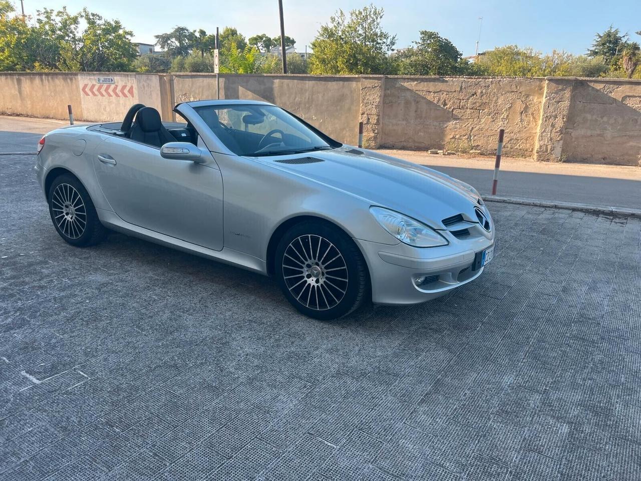 Mercedes-benz SLK 200 Kompressor Da Vetrina