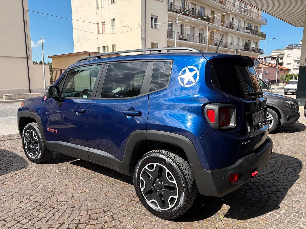 Jeep Renegade 2.0 Mjt 4WD Active Drive Sport