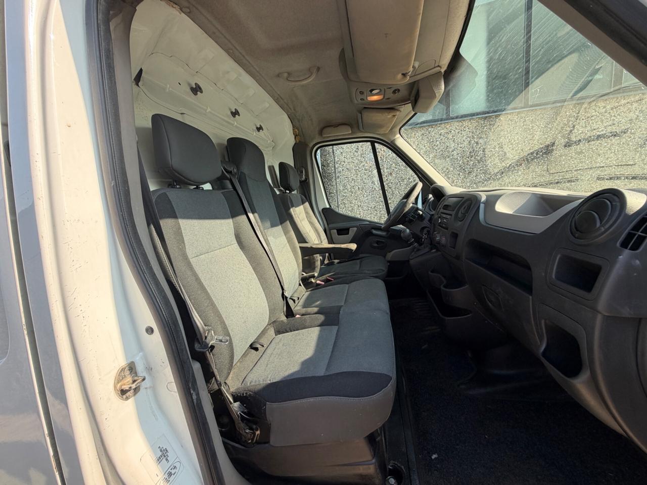 RENAULT MASTER 2.2DCI EURO5B PASSO LUNGO