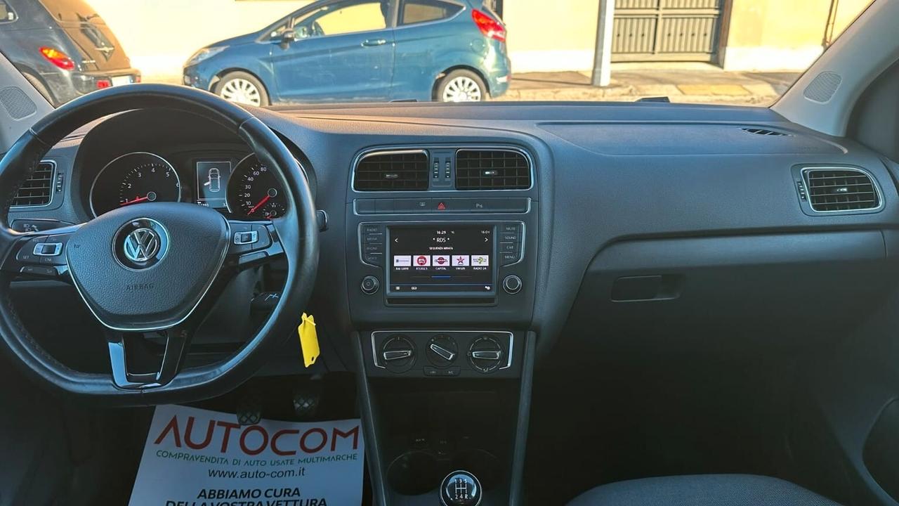 Volkswagen Polo 1.0 MPI 5p. Business