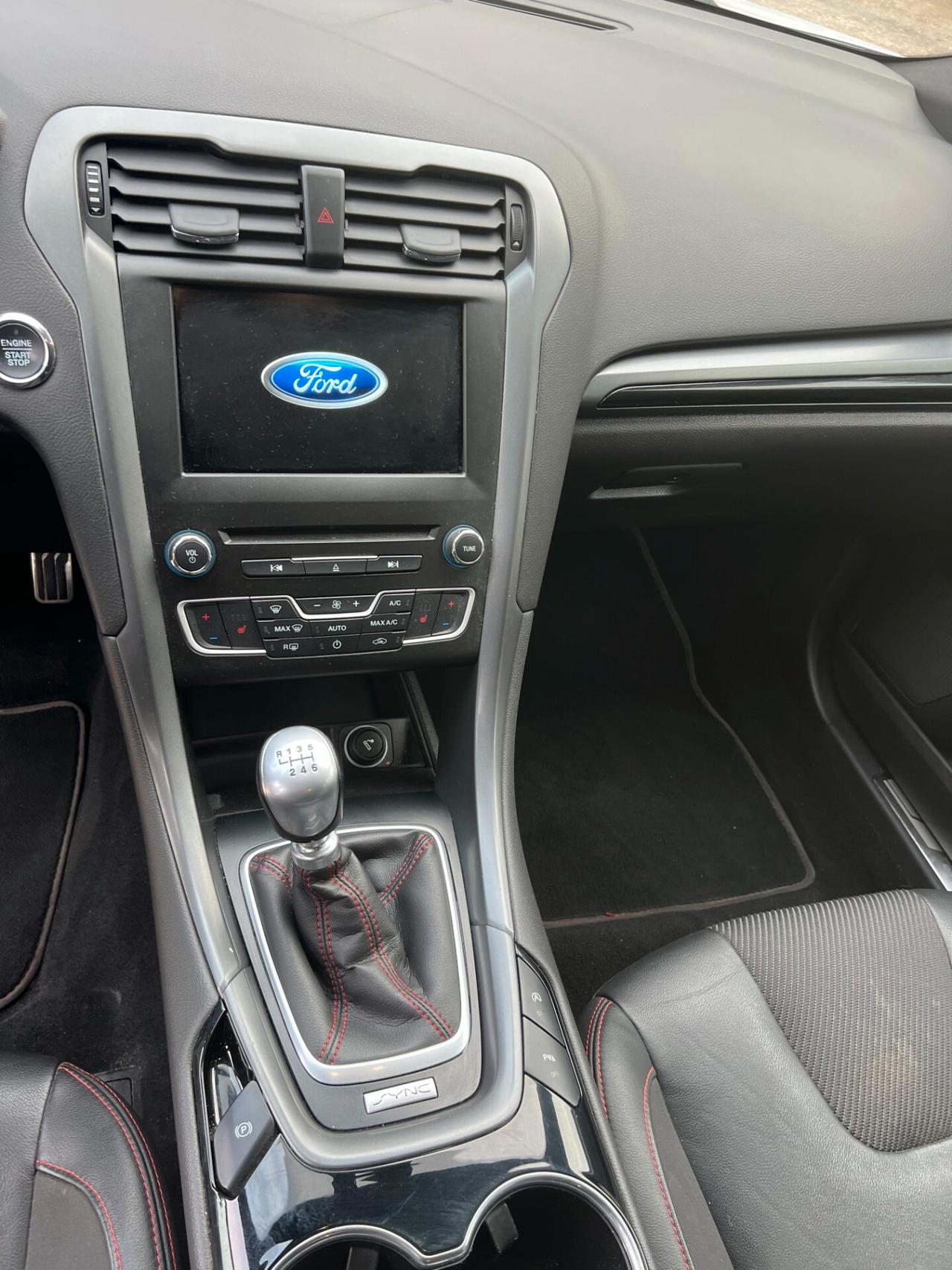 Ford Mondeo 2.0 TDCi 180 CV S&S Powershift AWD 5p. Vignale
