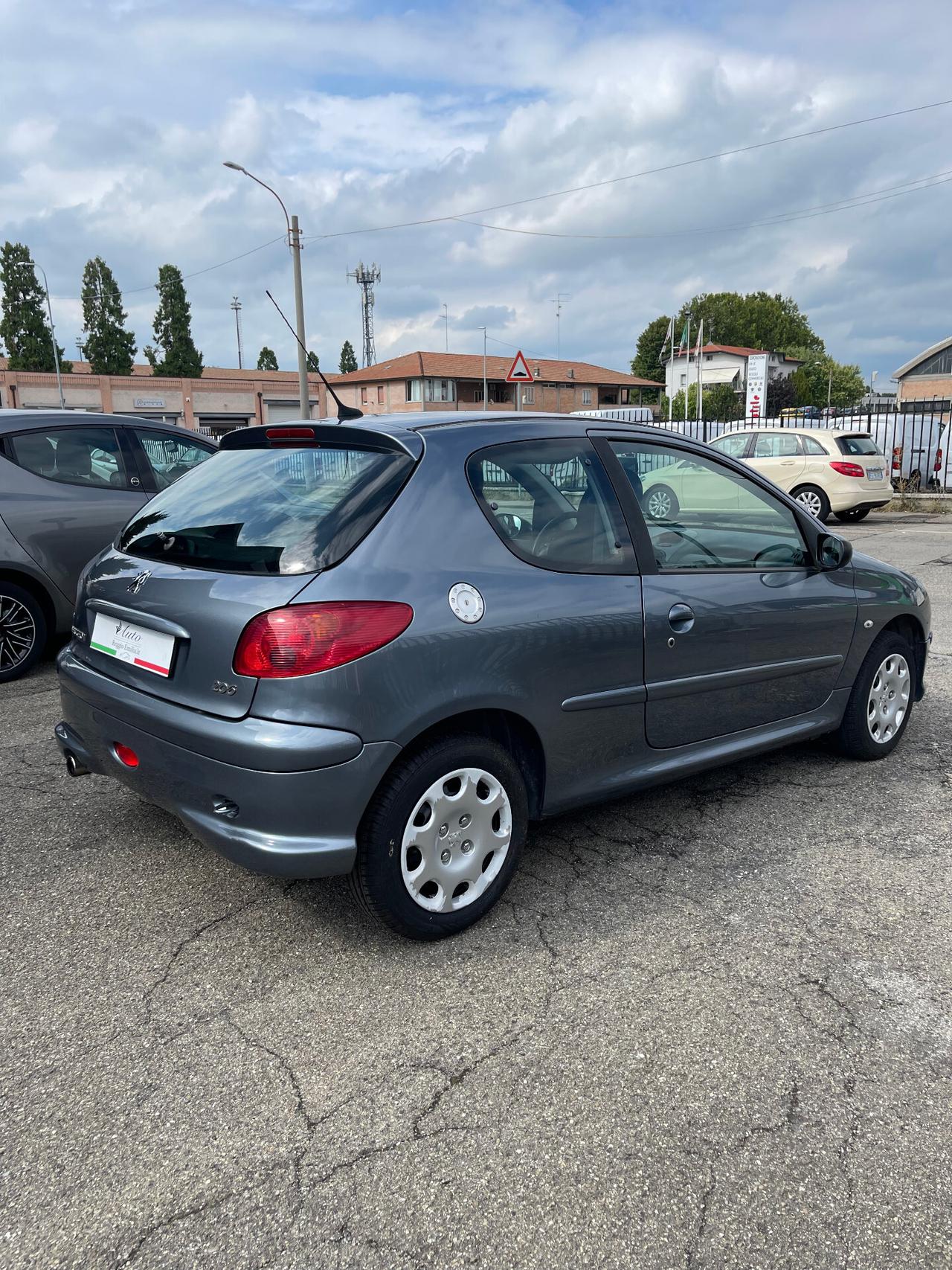Peugeot 206 1.4 3p. XS Line