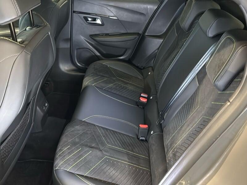 Peugeot 208 GT Hybrid 136 e-DCS6 auto