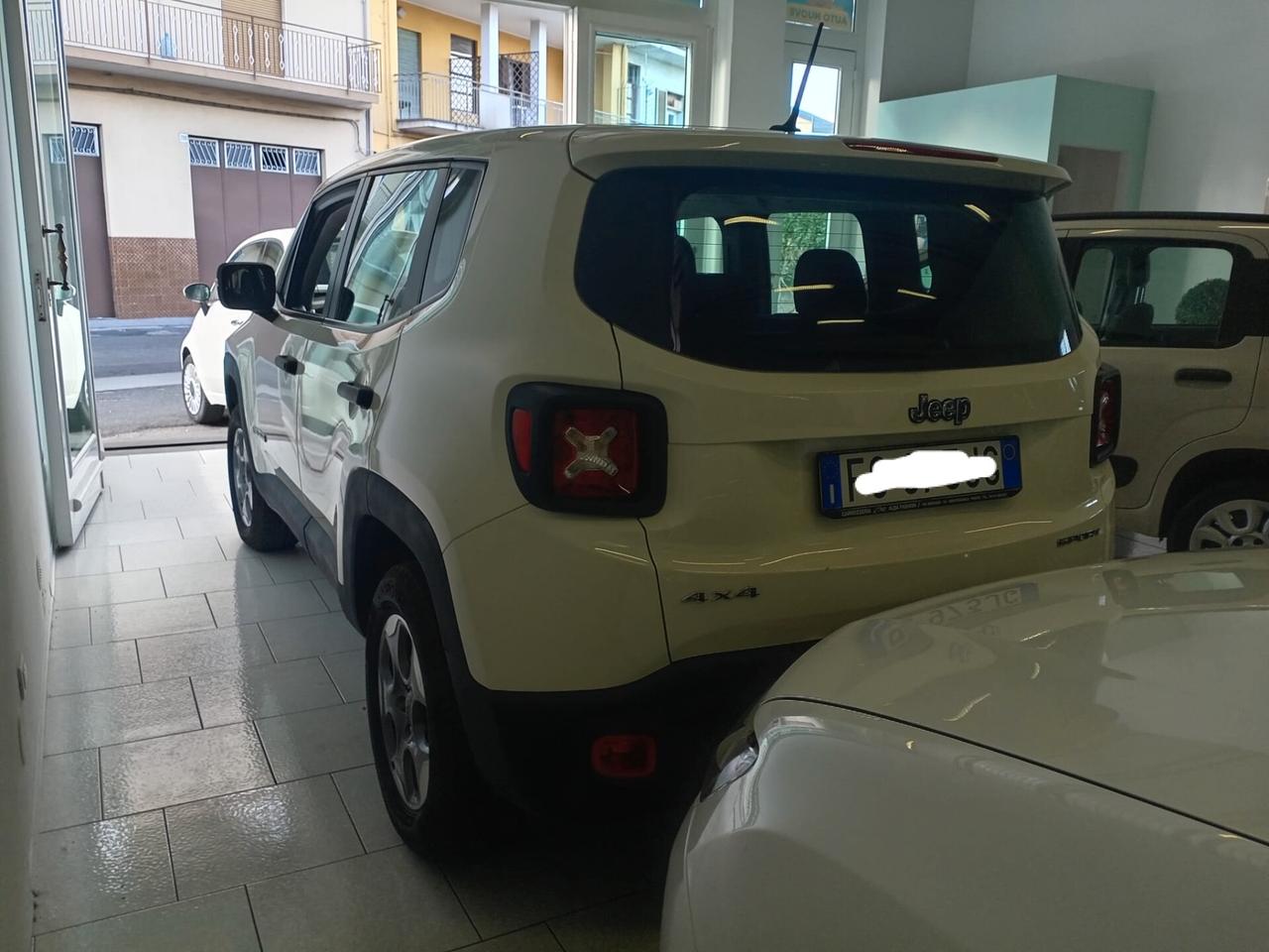 Jeep Renegade 2.0 Mjt 4WD Active Drive Sport