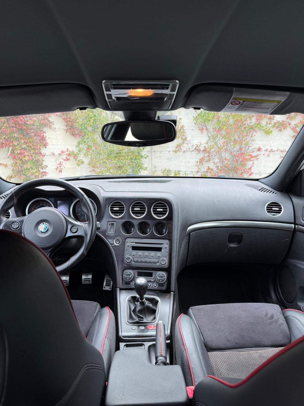 Alfa Romeo 159 Turismo internazionale 1750 TBI