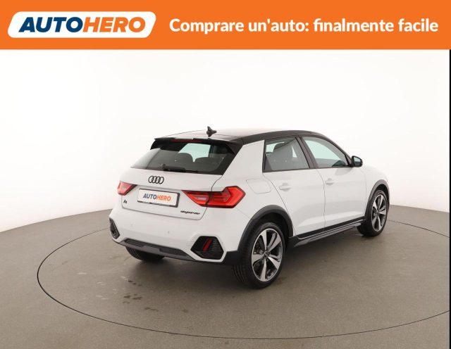 AUDI A1 allstreet 30 TFSI Identity Contrast