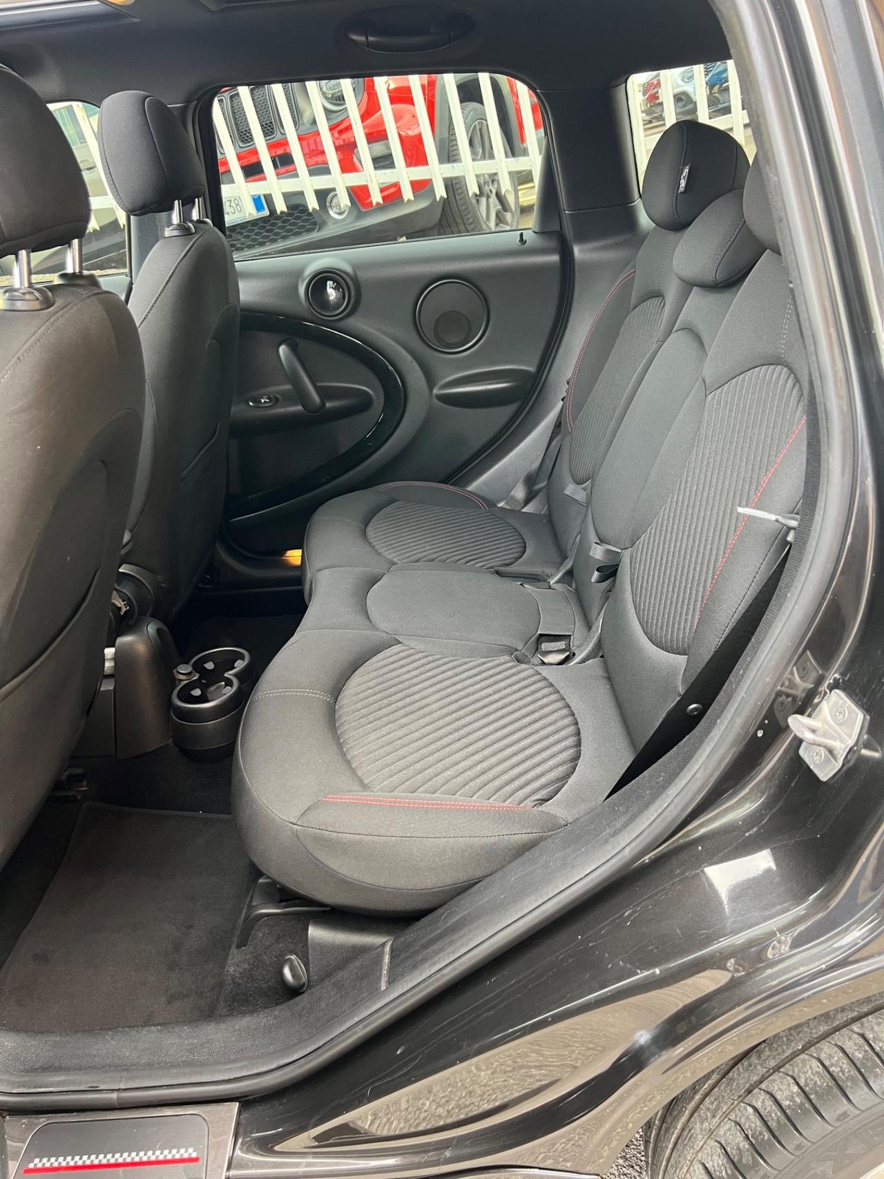 Mini Cooper Countryman SD JOHN COOPER WORKS