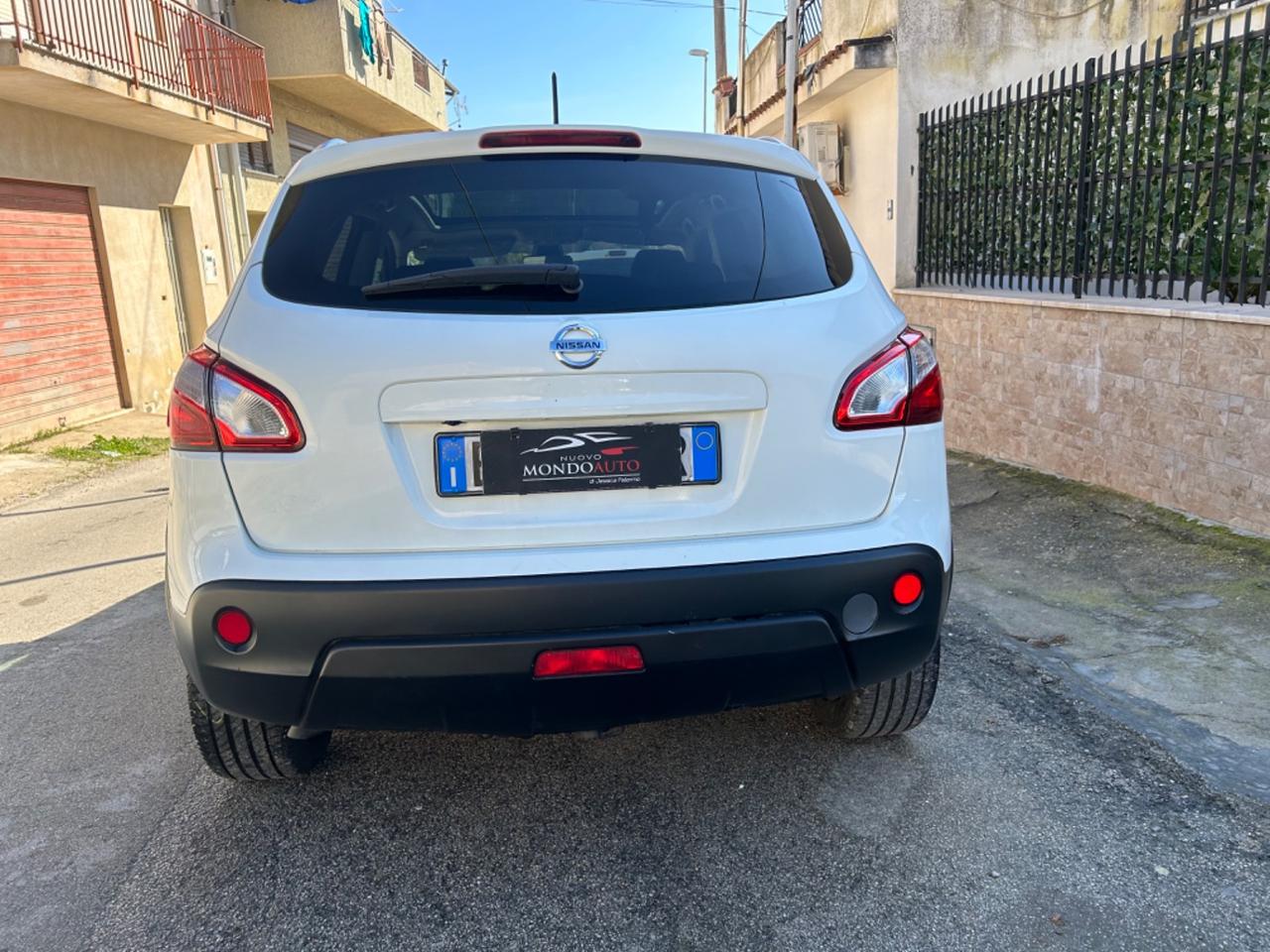 Nissan Qashqai 1.6 dCi DPF 360