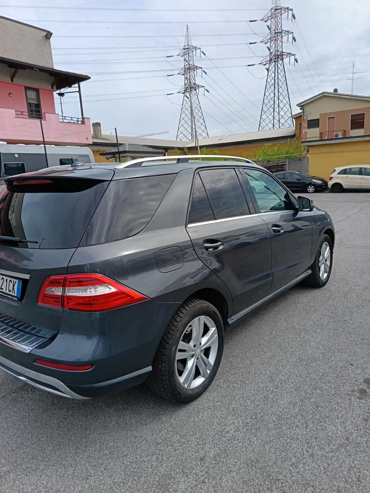 Mercedes-benz ML 250 350 BlueTEC 4Matic Sport