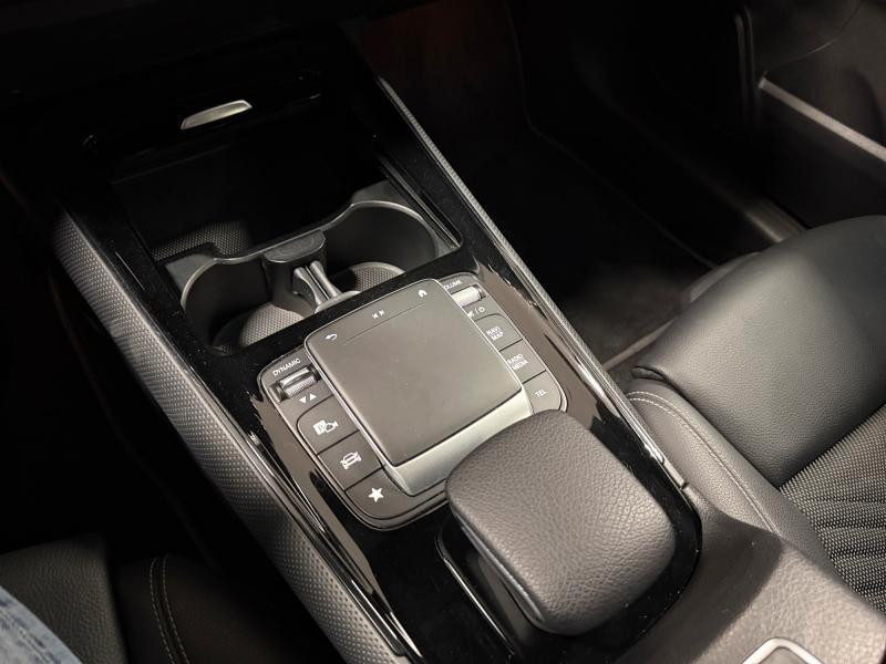 Mercedes-Benz GLB 180 d Automatic Business