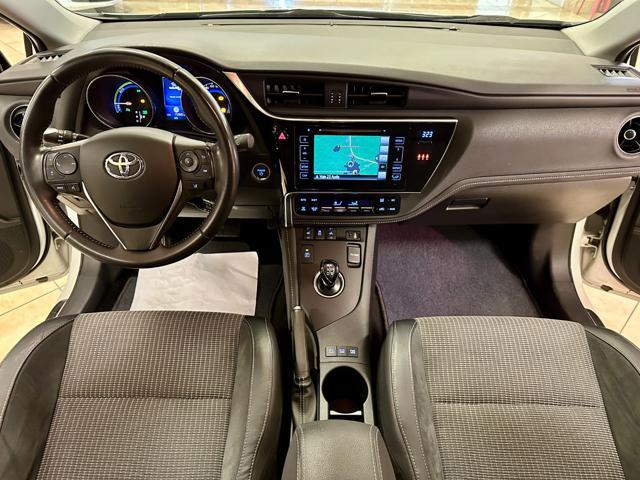 TOYOTA Auris 1.8 Hybrid XENO LED NAVI AUTOMATICO TAGLIANDI OK