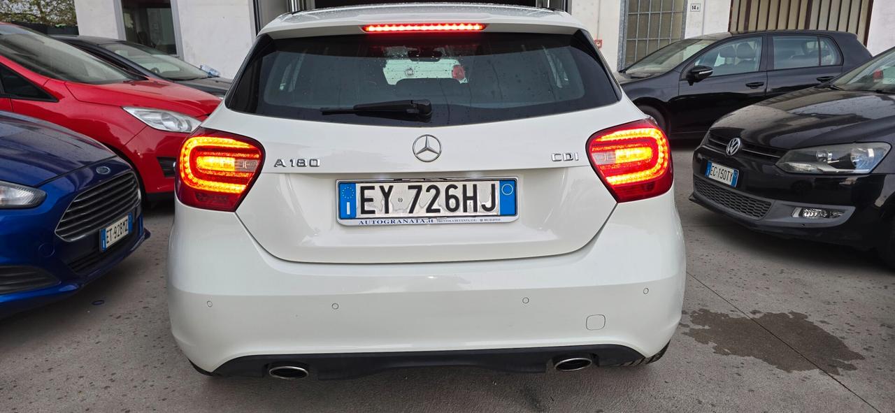 Mercedes-benz A 180 d Automatic Premium