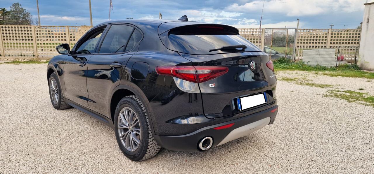 Alfa Romeo Stelvio 2.2 Turbodiesel 190 CV AT8 Q4 Executive