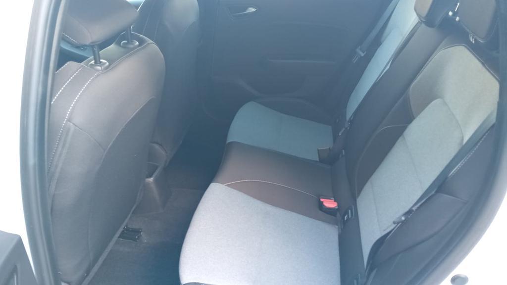 Renault Clio 1.6 E-Tech full hybrid Evolution