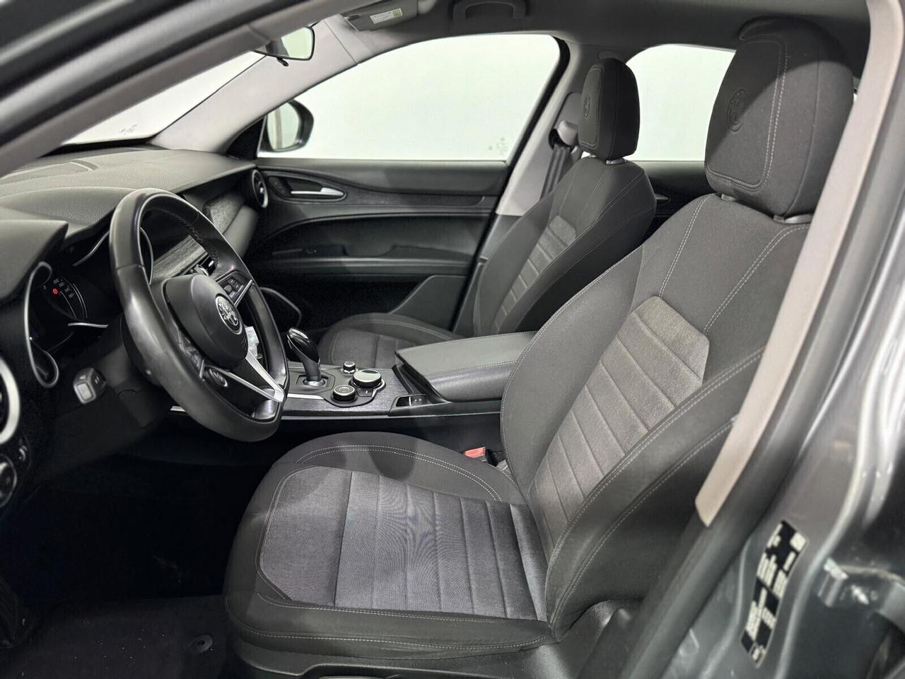 Alfa Romeo Stelvio 2.2 Turbodiesel 190 CV AT8 Q4 Business