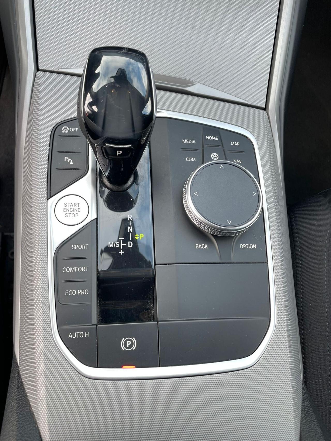 BMW 320d TOURING ADVANTAGE MHEV 190CV