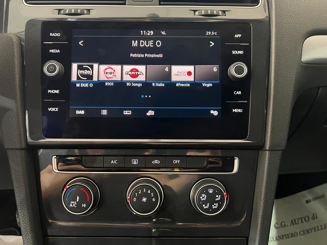 Volkswagen Golf 1.6 116 CV - EXECUTIVE - 2019