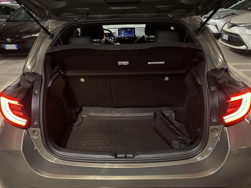 Toyota Yaris Yaris 1.5 Hybrid 5 porte Lounge