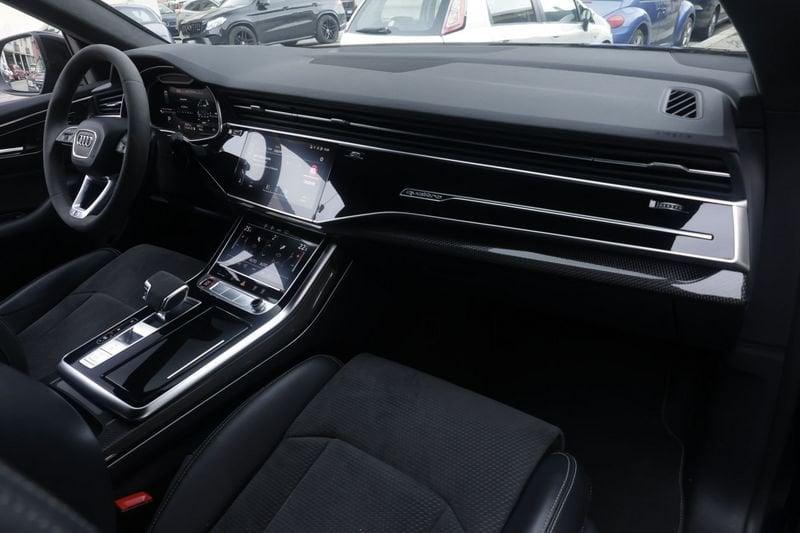 Audi SQ8 Audi SQ8 TFSI quattro tiptronic Unicoproprietario
