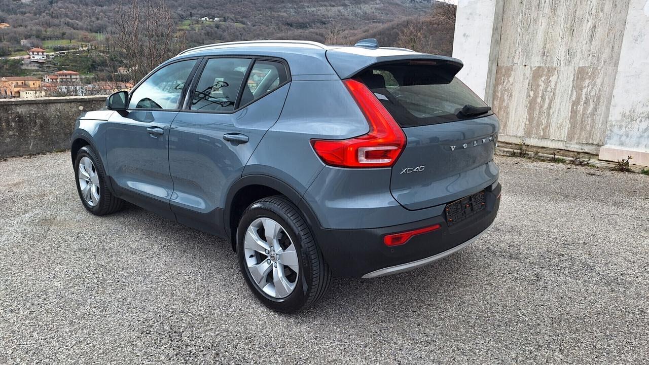 Volvo XC40 D3 Momentum