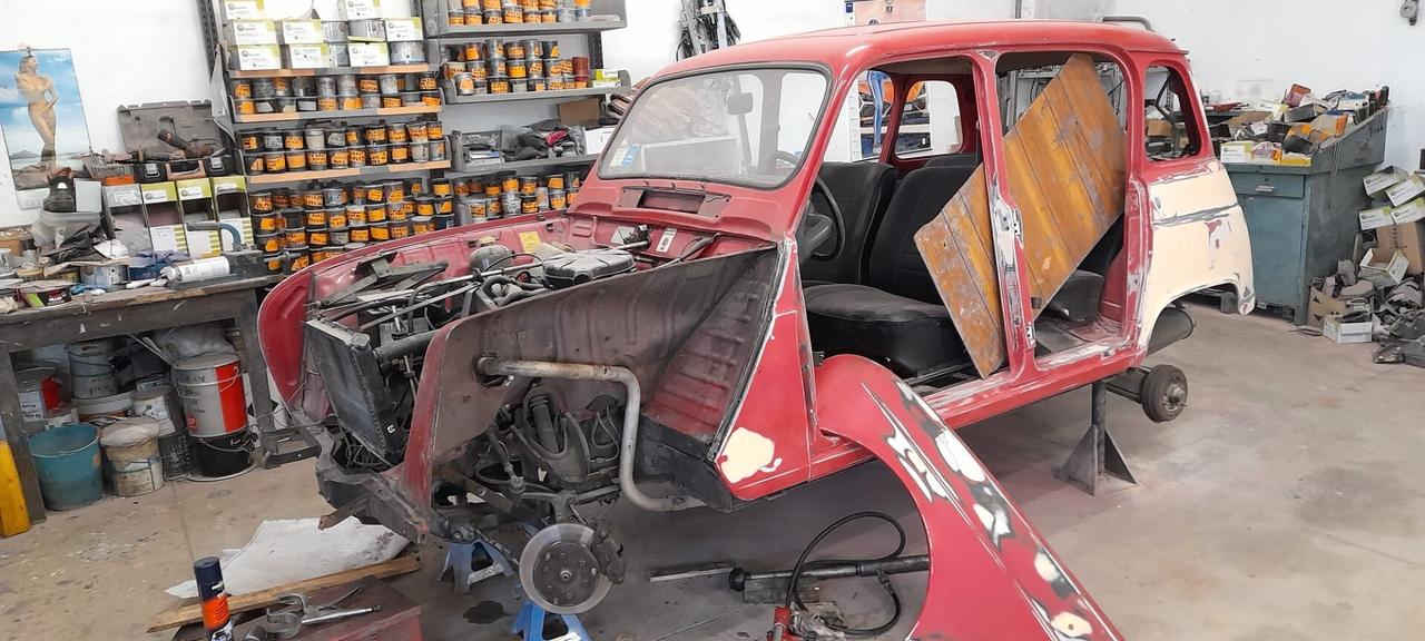 Renault R 4 956