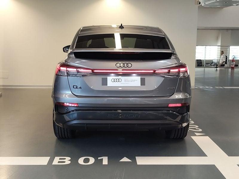 Audi Q4 e-tron Q4 SPB 55 e-tron quattro S line edition