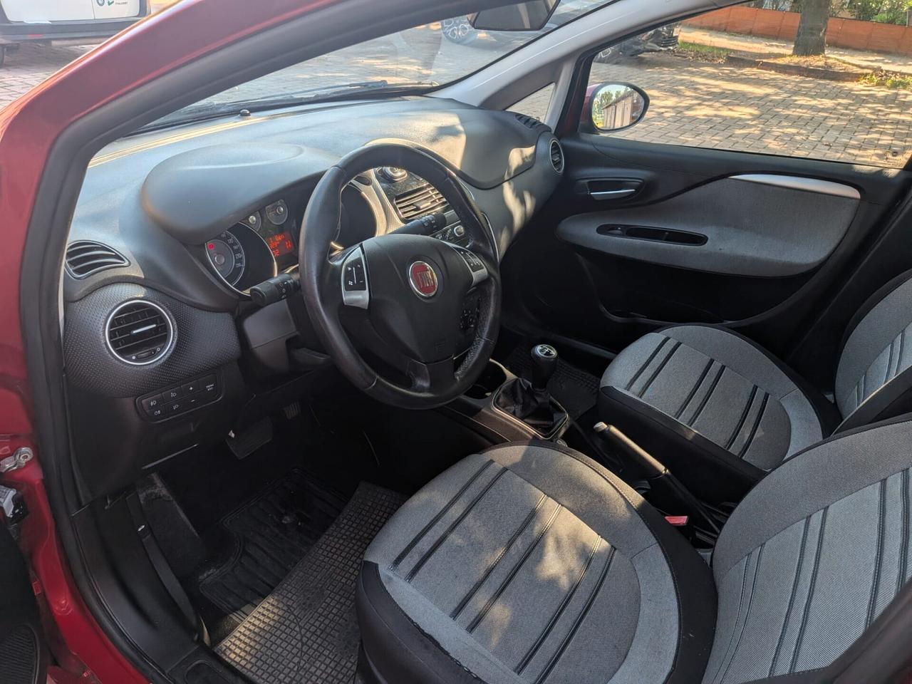Fiat Punto Evo 1.4 5 porte S&S Dualogic Dynamic