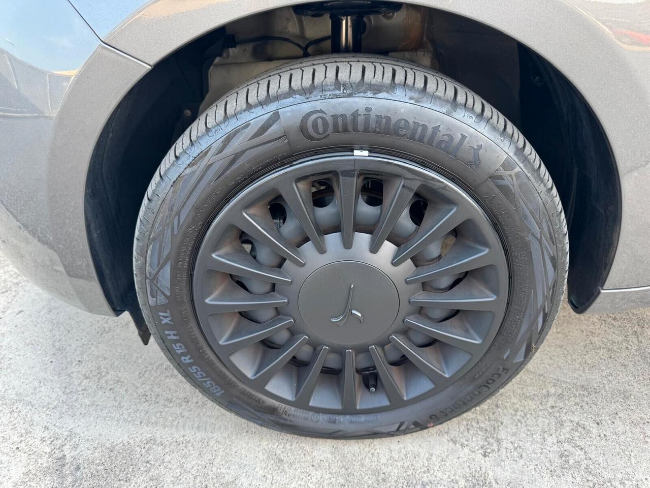 Lancia Ypsilon 1.0 FireFly 5 porte S&S Hybrid Ecochic Silver