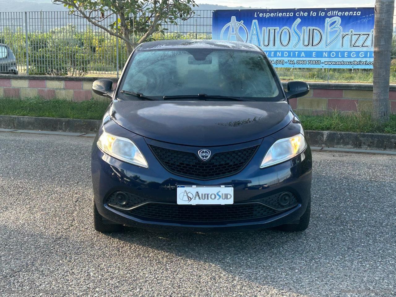 LANCIA Ypsilon 1.2 69 CV 5p. S&S Gold