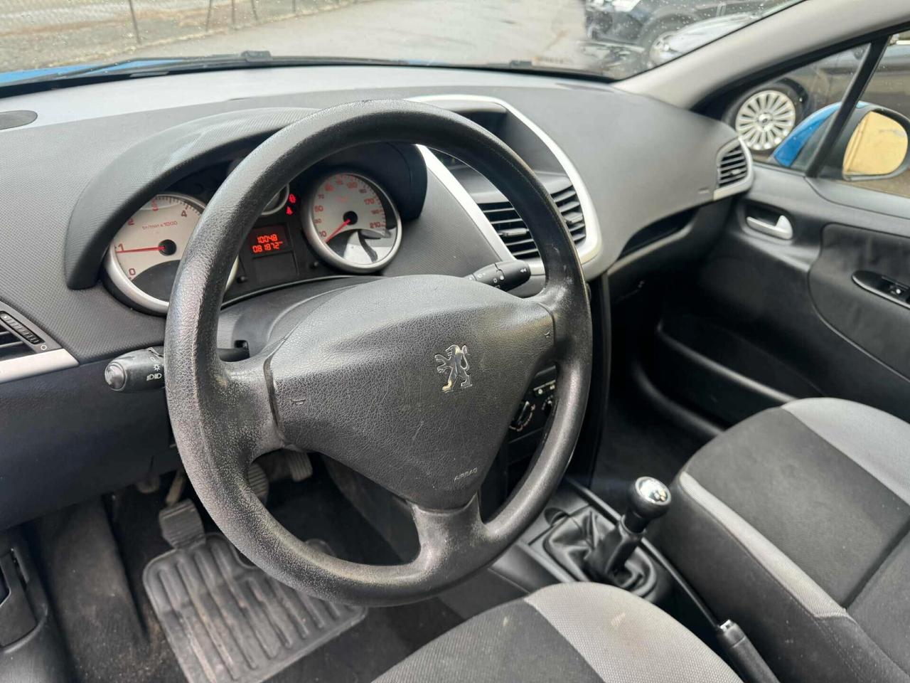 Peugeot 207 Anno 2007 1.4 Diesel 81.000 KM