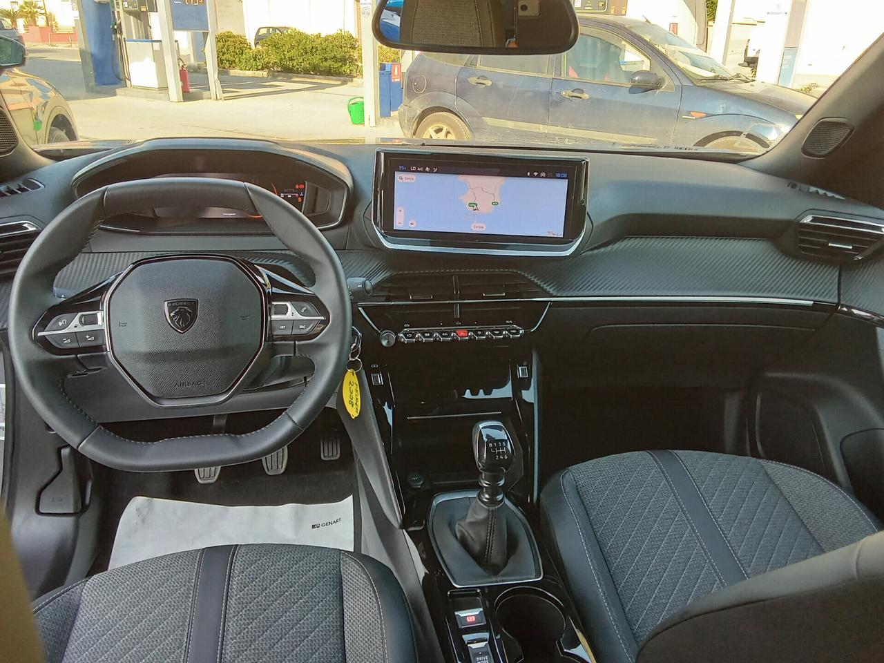 Peugeot 2008 PureTech 100 S&S Allure