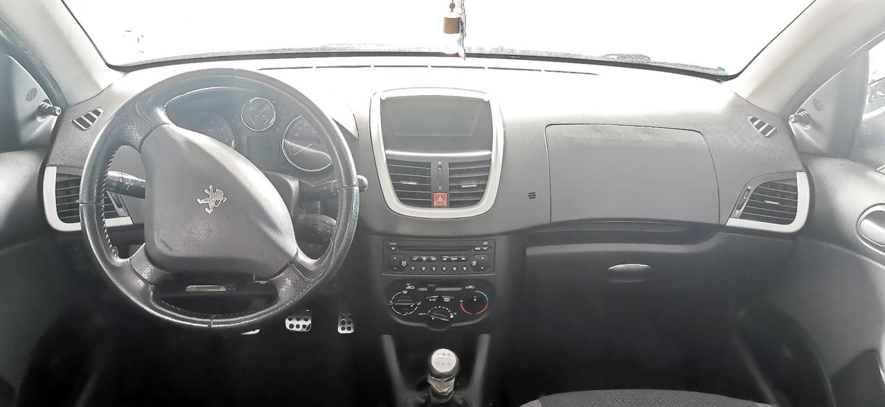 Peugeot 206 Plus 1.1 60CV 5p. ONE Line