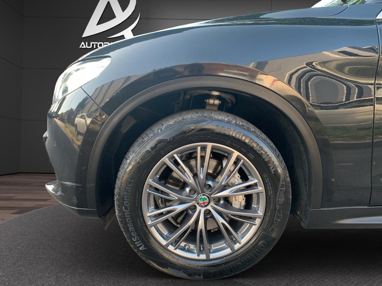 Alfa Romeo Stelvio 2.0 Turbo 200 CV AT8 Q4 Super