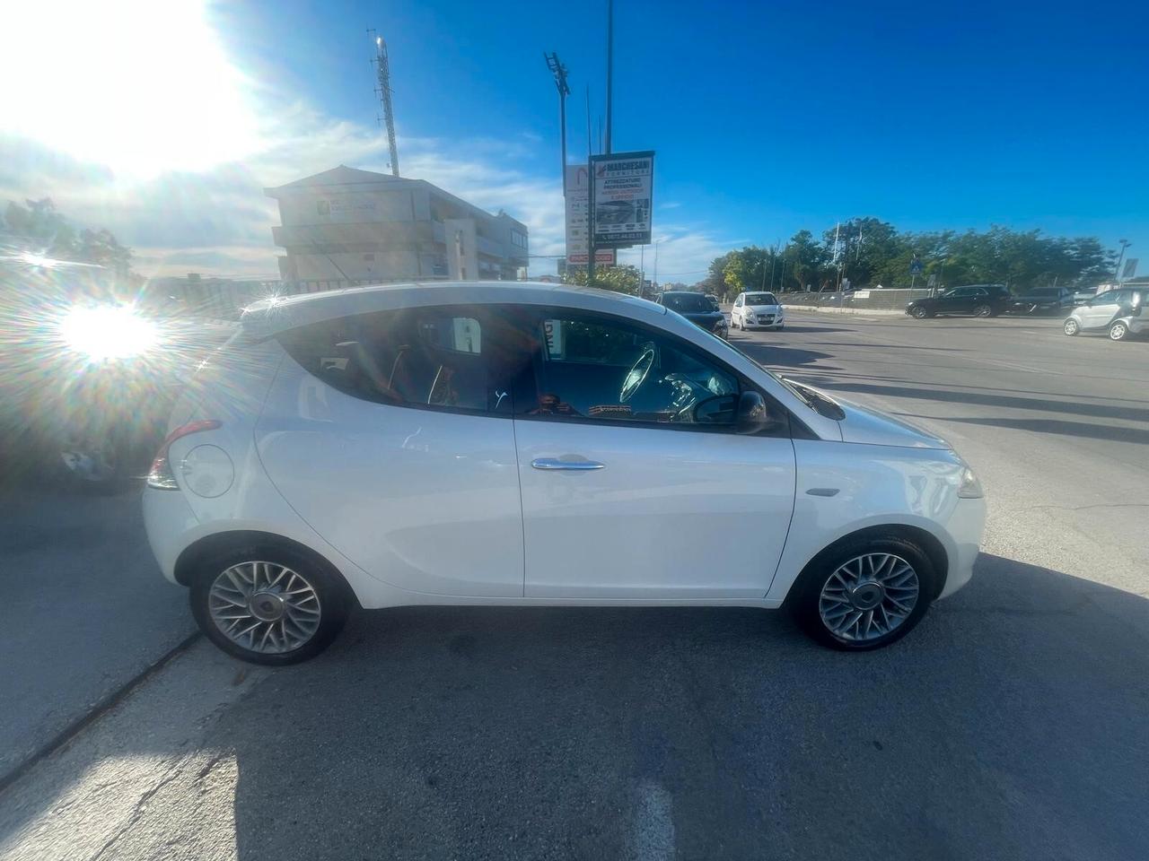 Lancia Ypsilon 1.3 MJT 16V 95 CV 5 porte S&S Platinum