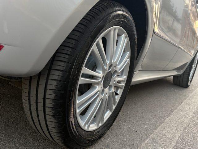 MERCEDES-BENZ A 180 CDI Aut. Elegance