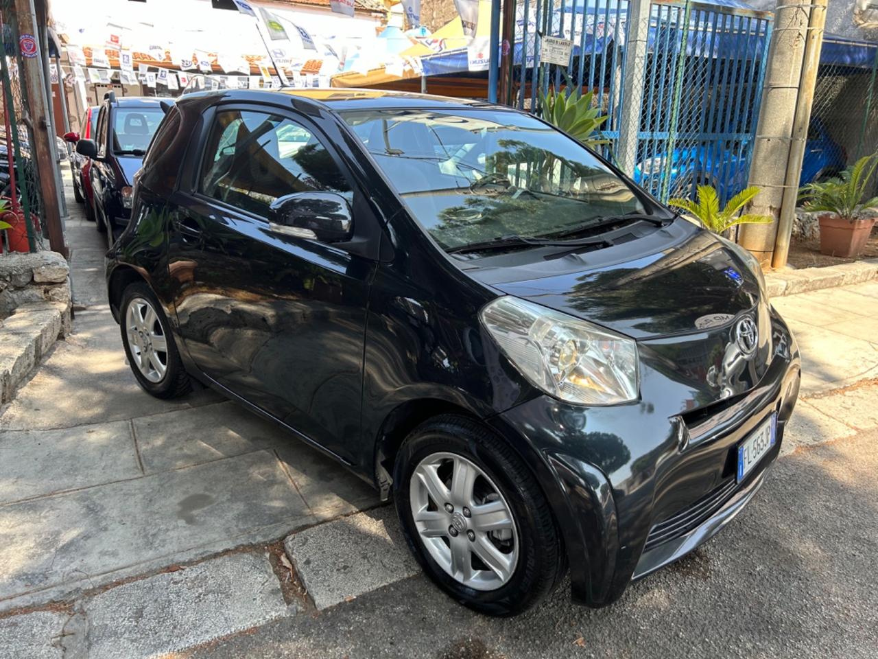 Toyota iQ 1.0 Sol Lounge