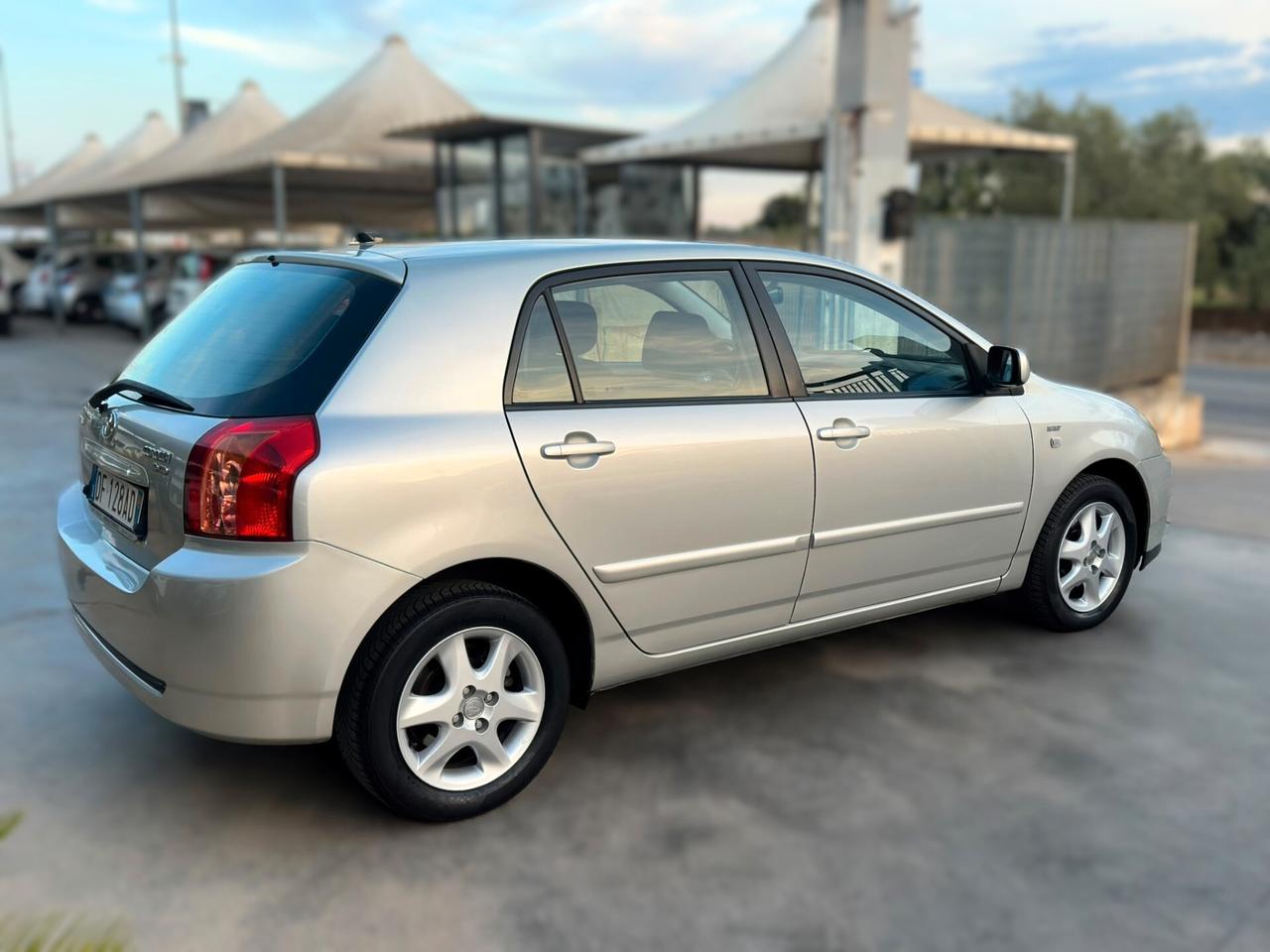 Toyota Corolla 1.4 D-4D M-MT 5 porte ESP