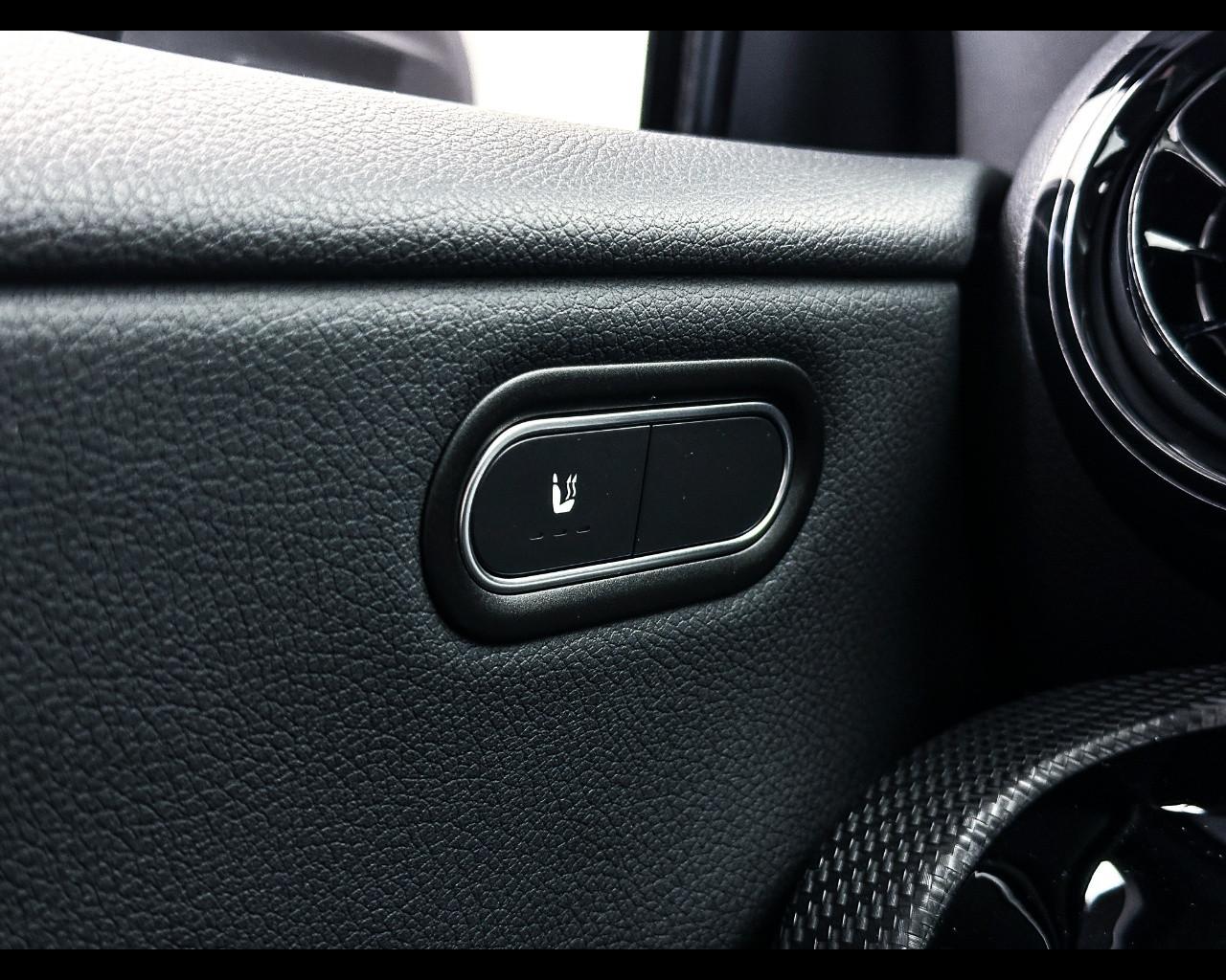 Mercedes-Benz Classe A (W176) - A 180 CDI Automatic Premium