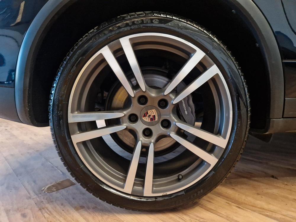 Porsche Cayenne 3.0 V6 tdi Platinum Edition 245cv tiptronic