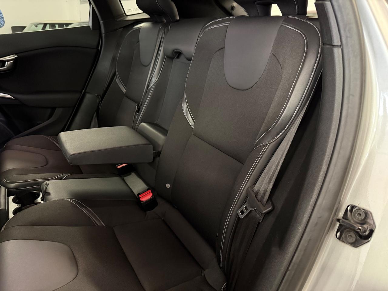 Volvo V40 D3 Geartronic Momentum