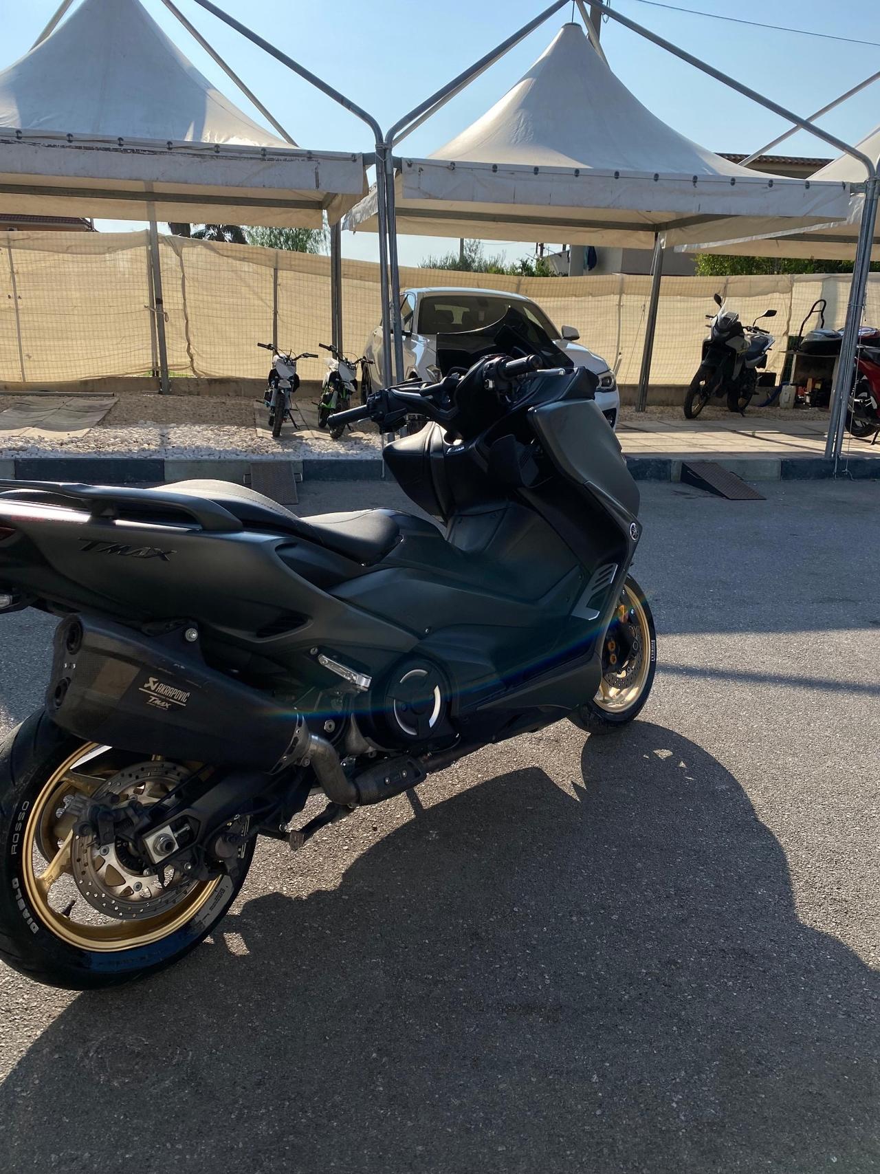 Yamaha TMAX 560 Tech Max