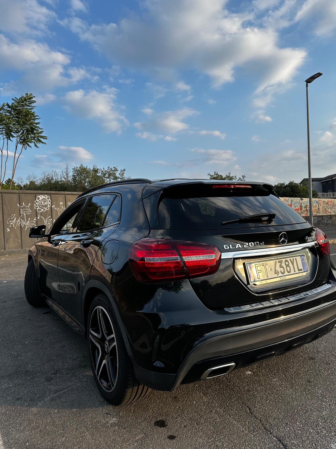 Mercedes-benz GLA 200 d Automatic 4Matic Premium