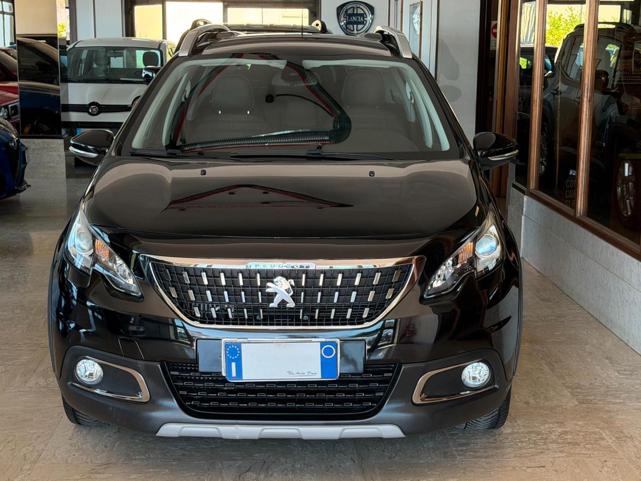 Peugeot 2008 1.6 BLUEHDI 100 cv. ALLURE