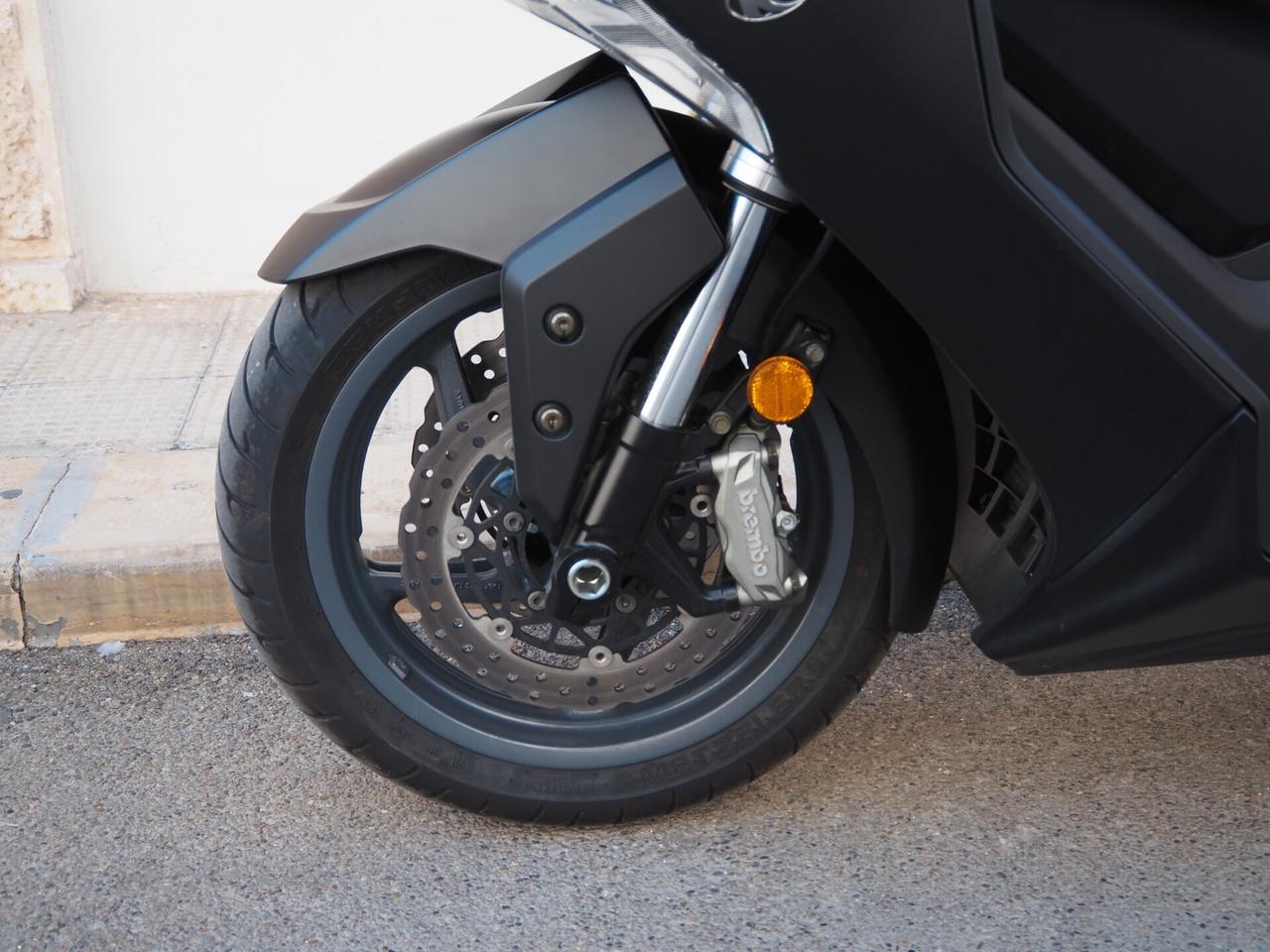 Kymco AK 550 •Cronologia Tagliandi•