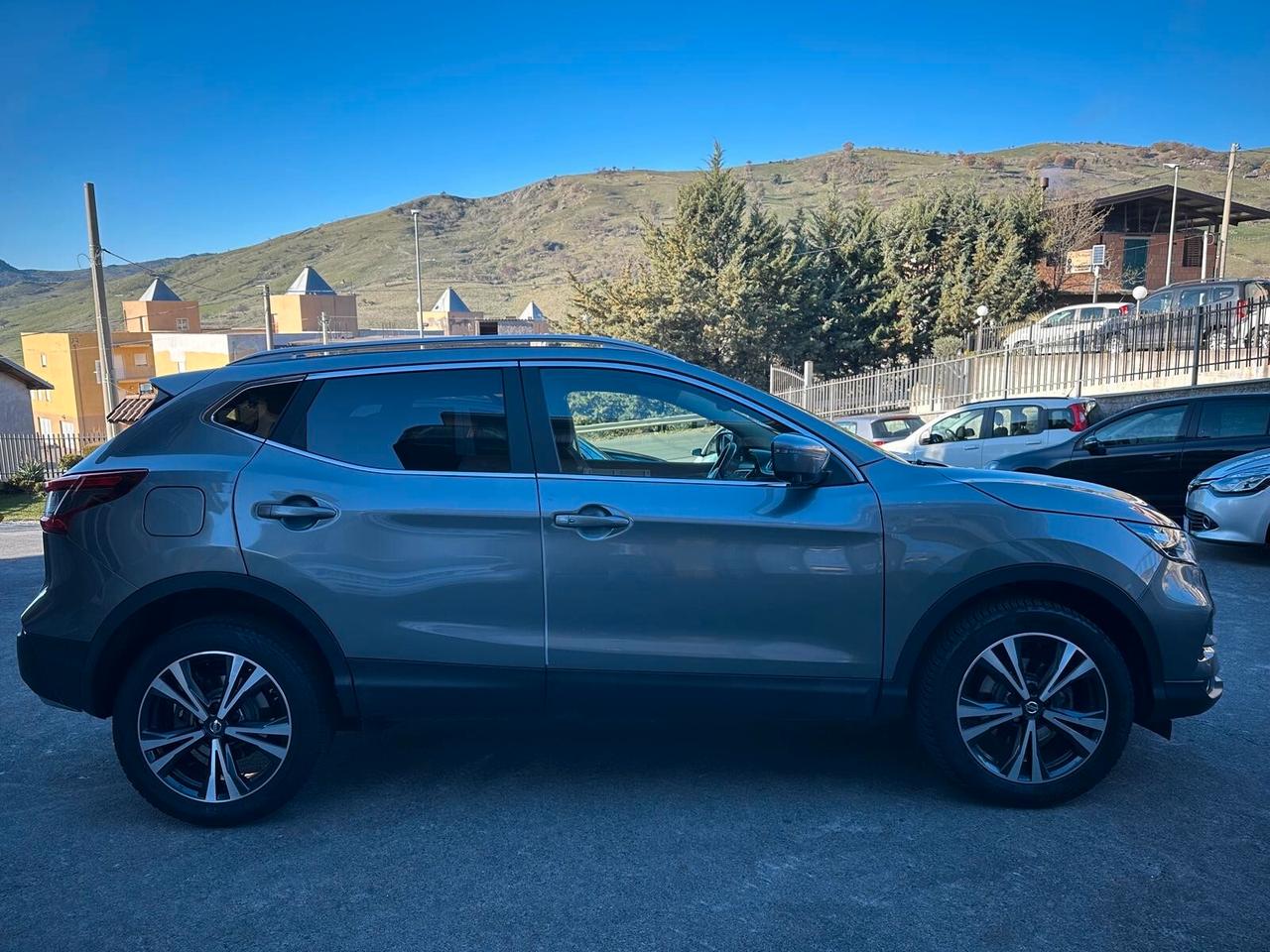 Nissan Qashqai 1.6 dCi 4WD N-Connecta