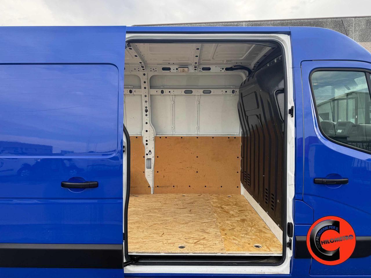 Renault Master (NISSAN INTERSTAR)35 2.3 dCi 135CV(PM-TM-L2H2)
